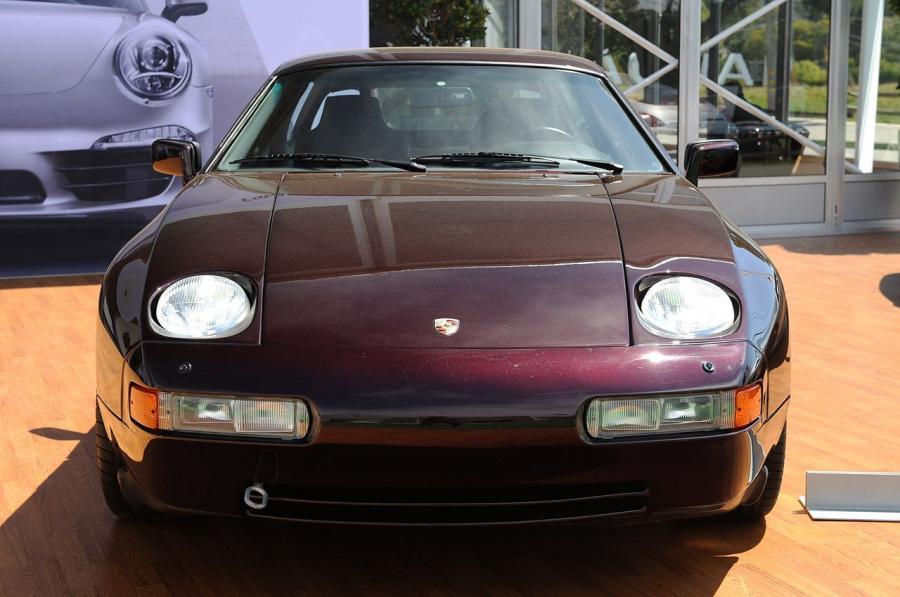 Porsche 928 H50 Concept 1987 года  (фото 5 из 11)